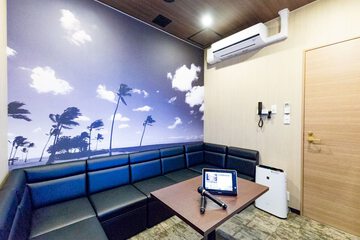 Karaoke room