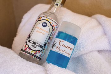 Bathroom amenities