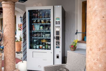 Vending machine