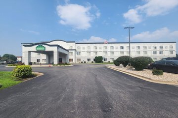 Wingate by Wyndham - Joliet