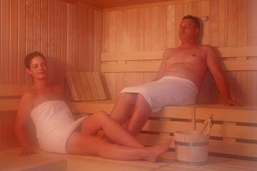 Indoor spa tub