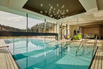 Infinity pool