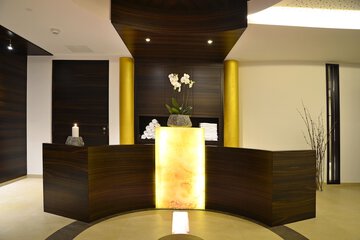 Spa reception