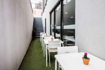 Hotel Exterior 29 of 31