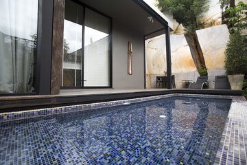 Private pool