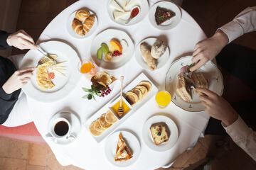 Breakfast meal