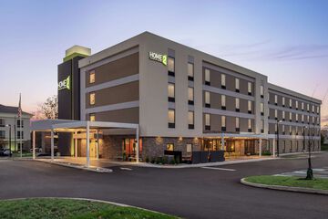 Hotel 2 of 32