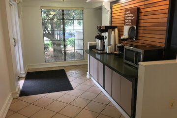 Breakfast/Coffee Service 47 of 48