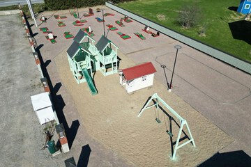 Children's play area - outdoor