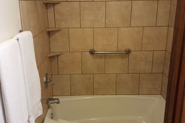 Room 45 of 175