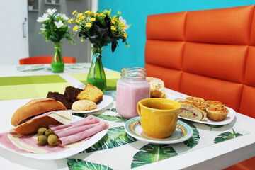 Breakfast buffet