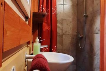 Photo 34