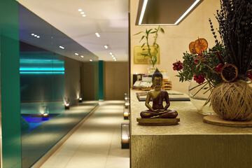 Spa reception