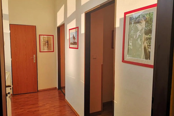 hotel_rooms