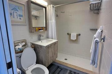 Photo 46
