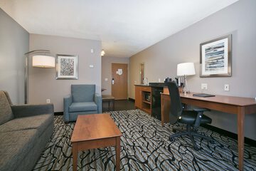 Room 28 of 63