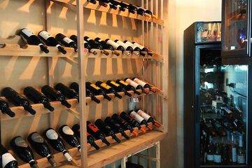 Tasting room