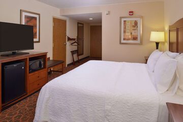 Room 33 of 66