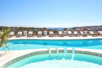 Rooftop pool