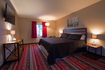 Room 7 of 12