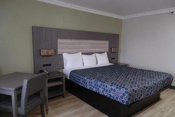 Americas Best Value Inn-Rialto