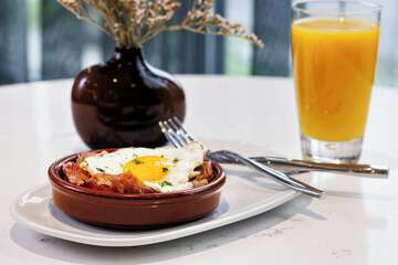 Breakfast meal