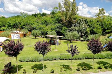 Children's play area - outdoor