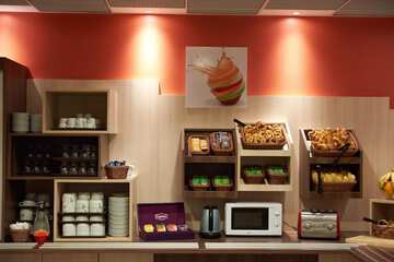 Breakfast area