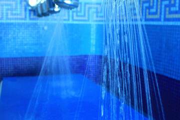 Vichy shower
