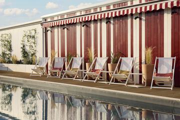 Rooftop pool
