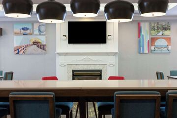 Hotel Interior 11 of 35