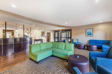 Hotel Interior 8 of 46