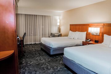 Room 18 of 48
