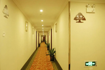 hotel_rooms