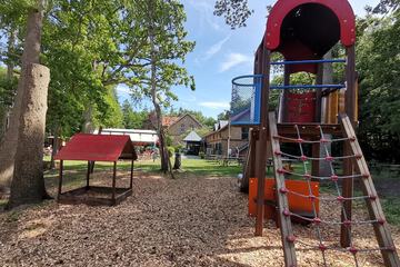 Children's play area - outdoor