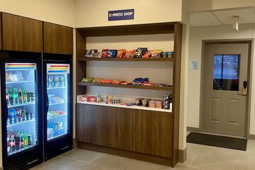 Snack bar