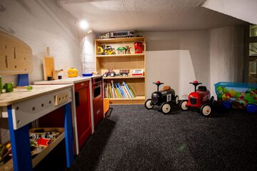 Children's play area - indoor