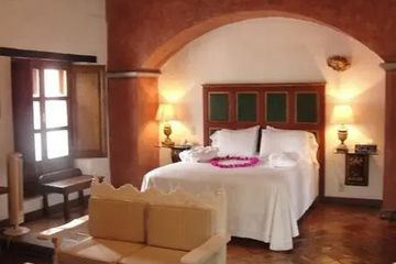 guest_rooms