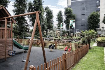 Children's play area - outdoor