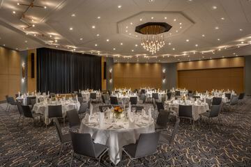Banquet hall