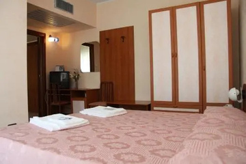 guest_rooms