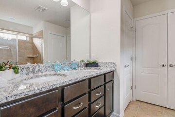 Bathroom sink