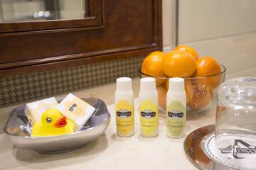 Bathroom amenities