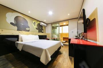 Photo 20