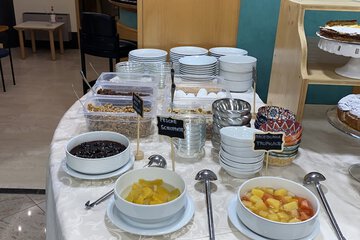 Breakfast buffet