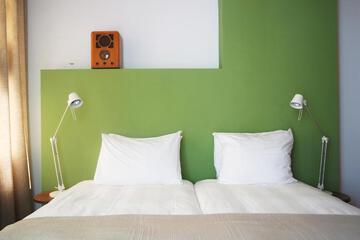 Photo 16