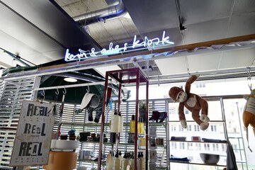 Gift shop