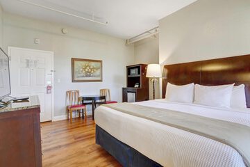Room 111 of 149