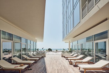 Sundeck