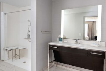 Bathroom shower